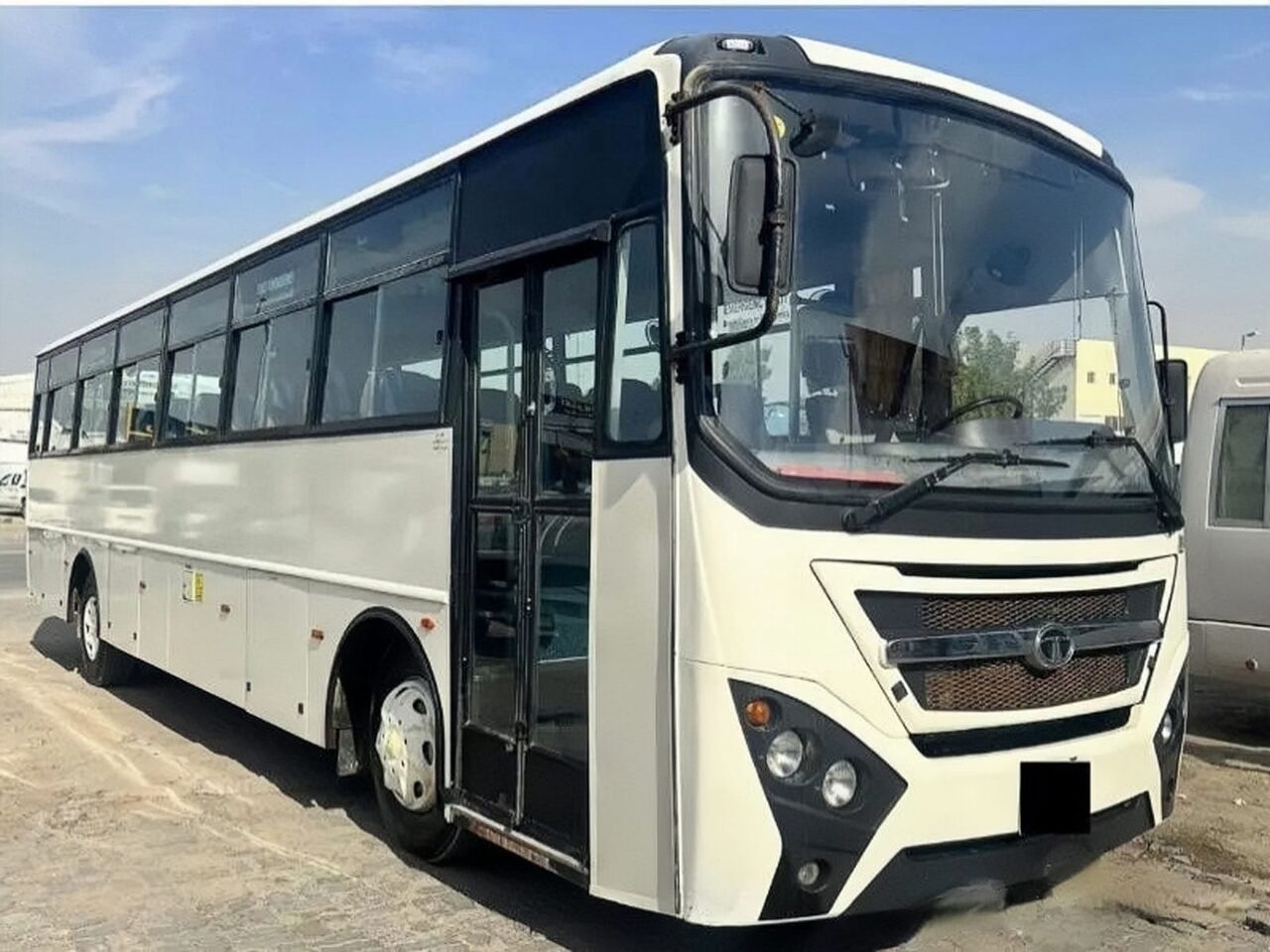 Riyadh, Passenger Transport, 🚌 Bus Rental & Transportation Services