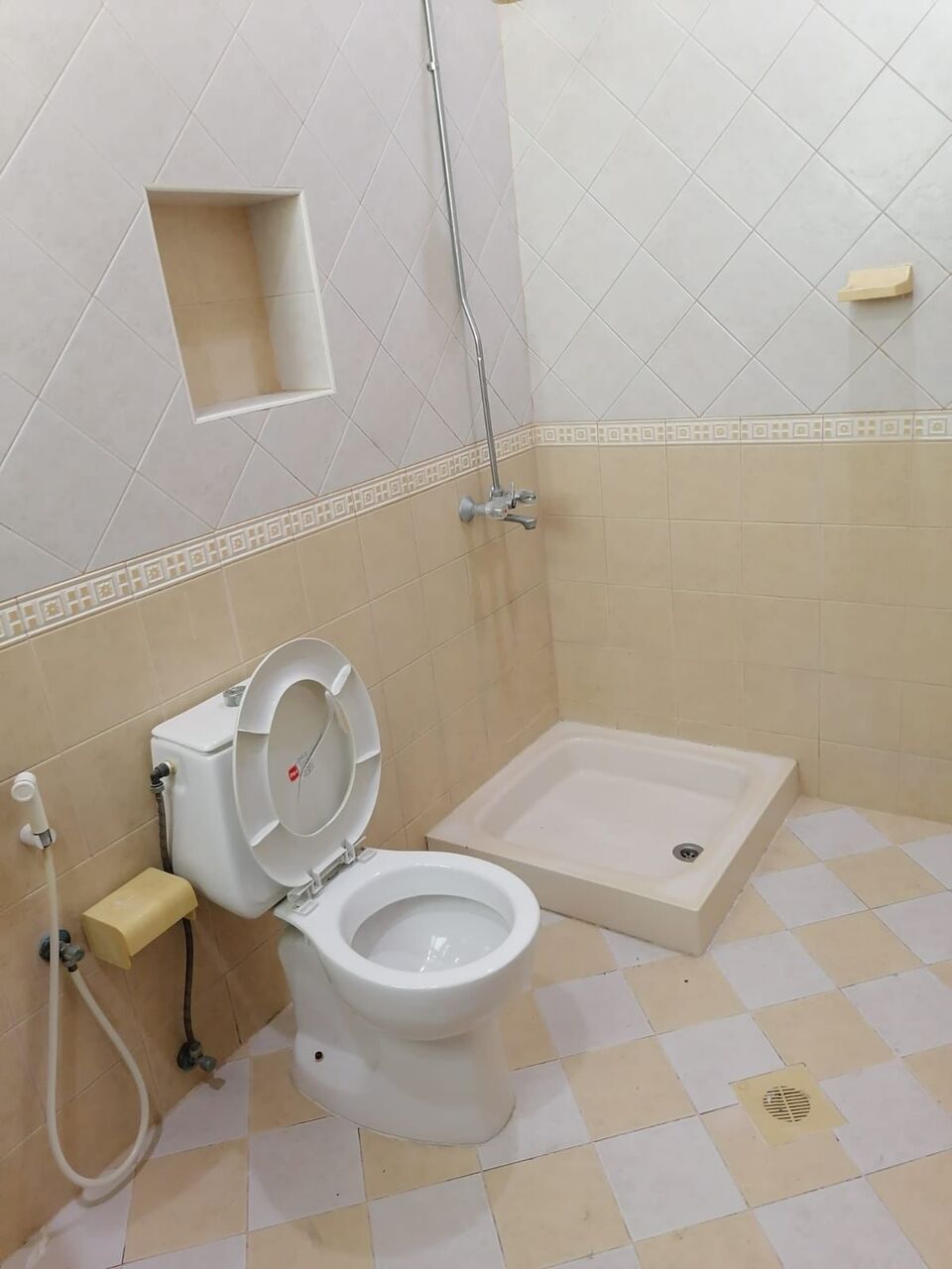 Kabul, Apartments, Flats, Houses & Villas, AFN 200/year,  100 Sq. Meter,  للإيجار شقة في الدير