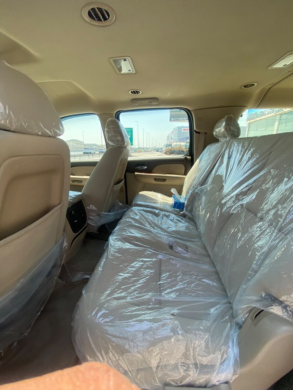 Manama, Vehicles, Cars & Trucks , BHD 3300,  GMC Yukon XL,  2009,  Automatic,  503300 KM,    (Black)