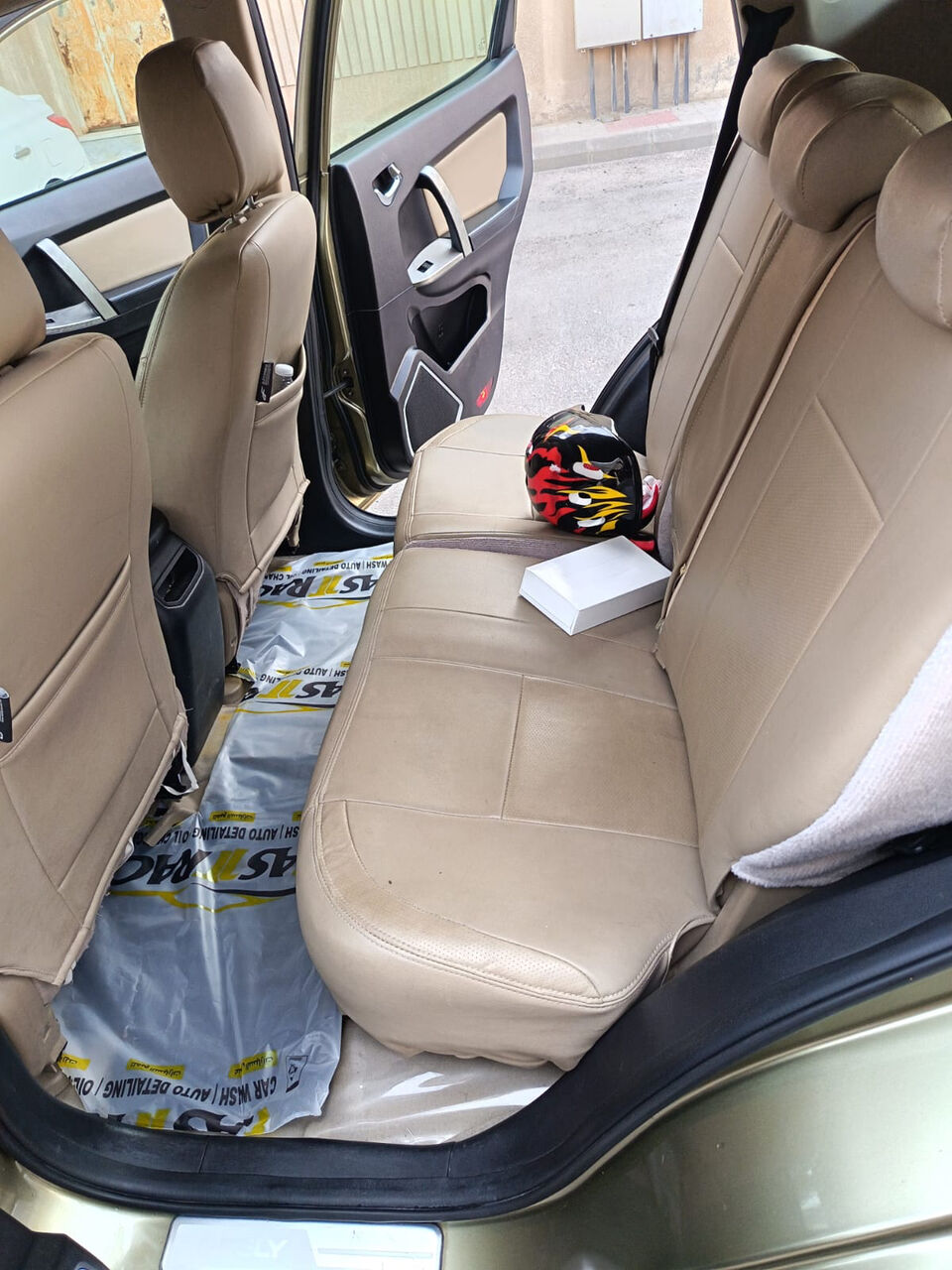 Jubail, Vehicles, Cars & Trucks , SAR 20000,  Geely Emgrand X7,  2016,  Automatic,  164500 KM,  CAR For Sale
