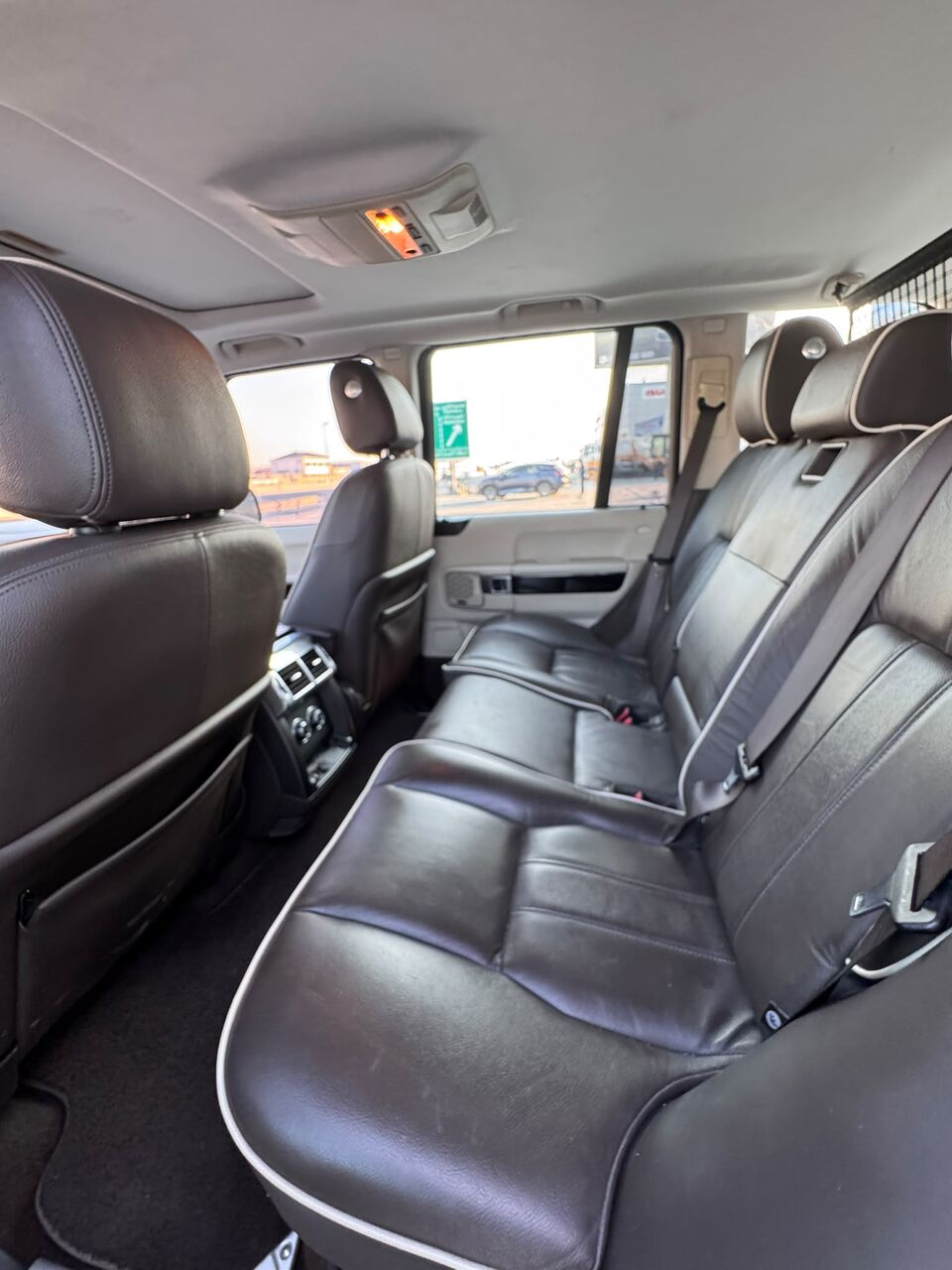 Manama, Vehicles, Cars & Trucks , BHD 2950,  Range Rover L322,  2011,  Automatic,  337150 KM,   /  (Brown)
