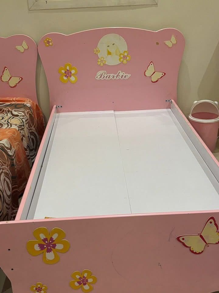 Riyadh, Furniture, SAR 1600,  Kids Beds With Wadrobe,7seater Sofa