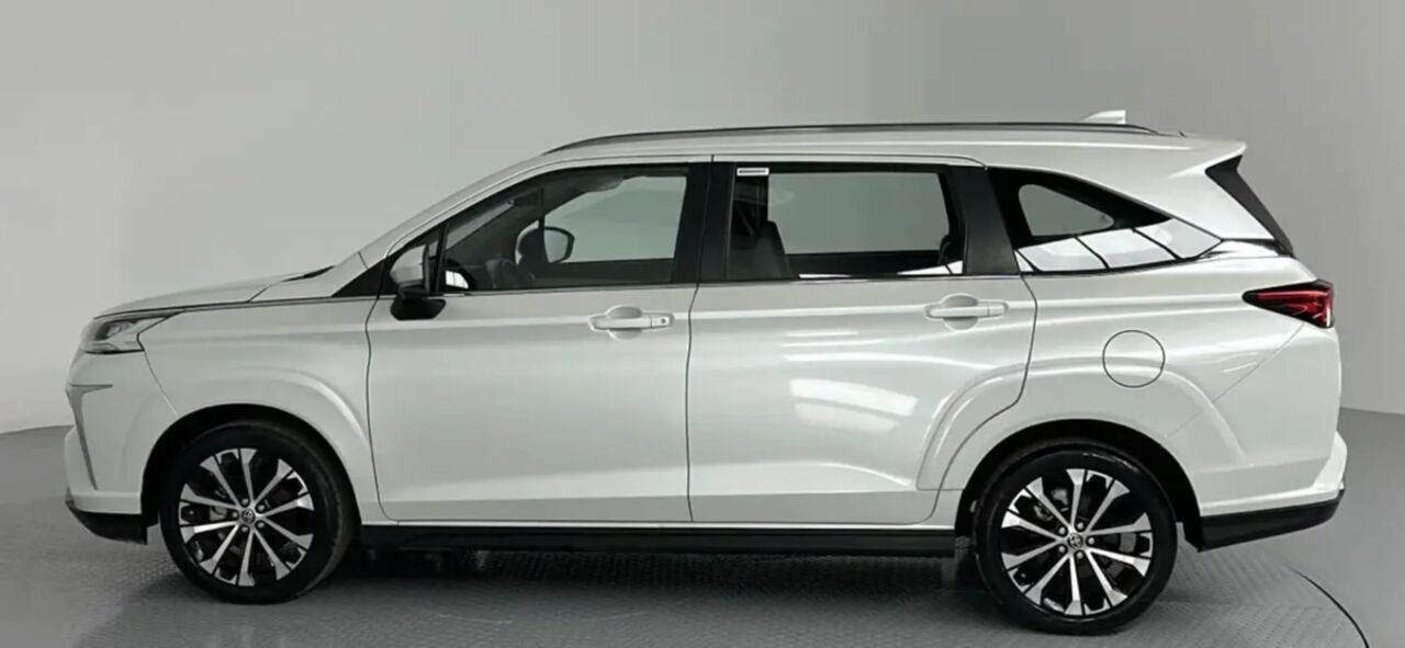 Dammam, Vehicles, Cars & Trucks , SAR 70000,  TOYOTA Veloz 2024, 32000 KM, 70000 SAR  SINGLE USER,  2024,  Automatic,  32000 KM,