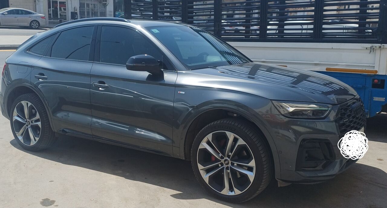 Riyadh, Vehicles, Cars & Trucks , Audi Q5 S Line,  2023,  Automatic,  59700 KM,