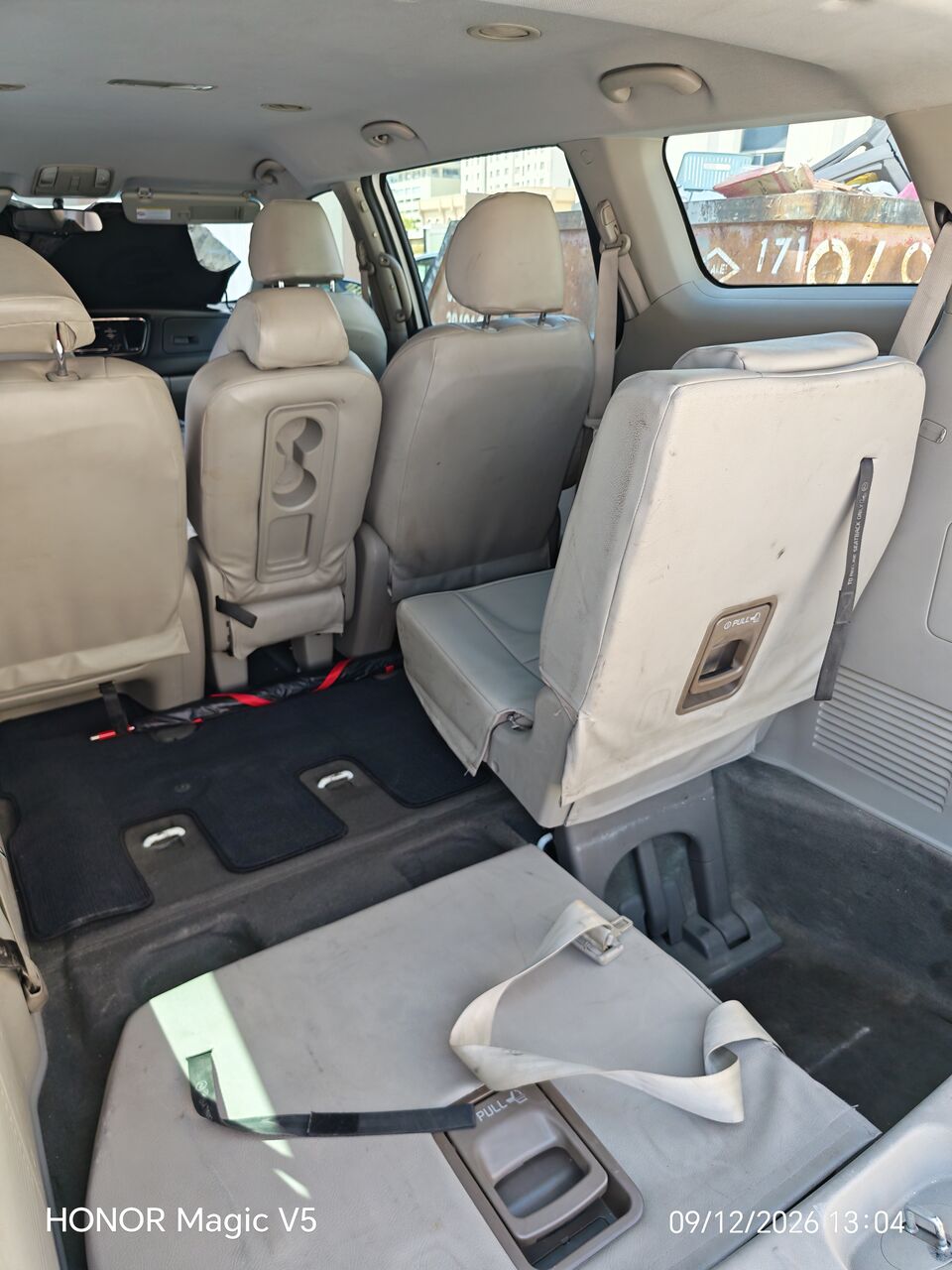 Juffair, Vehicles, Cars & Trucks , BHD 2800,  Kia Carnival,  2016,  Automatic,  289 KM,