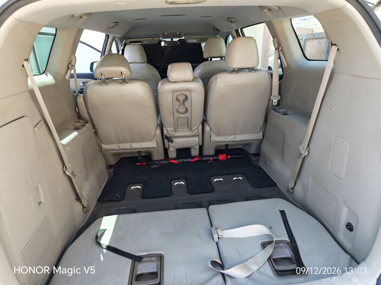Juffair, Vehicles, Cars & Trucks , BHD 2800,  Kia Carnival,  2016,  Automatic,  289 KM,