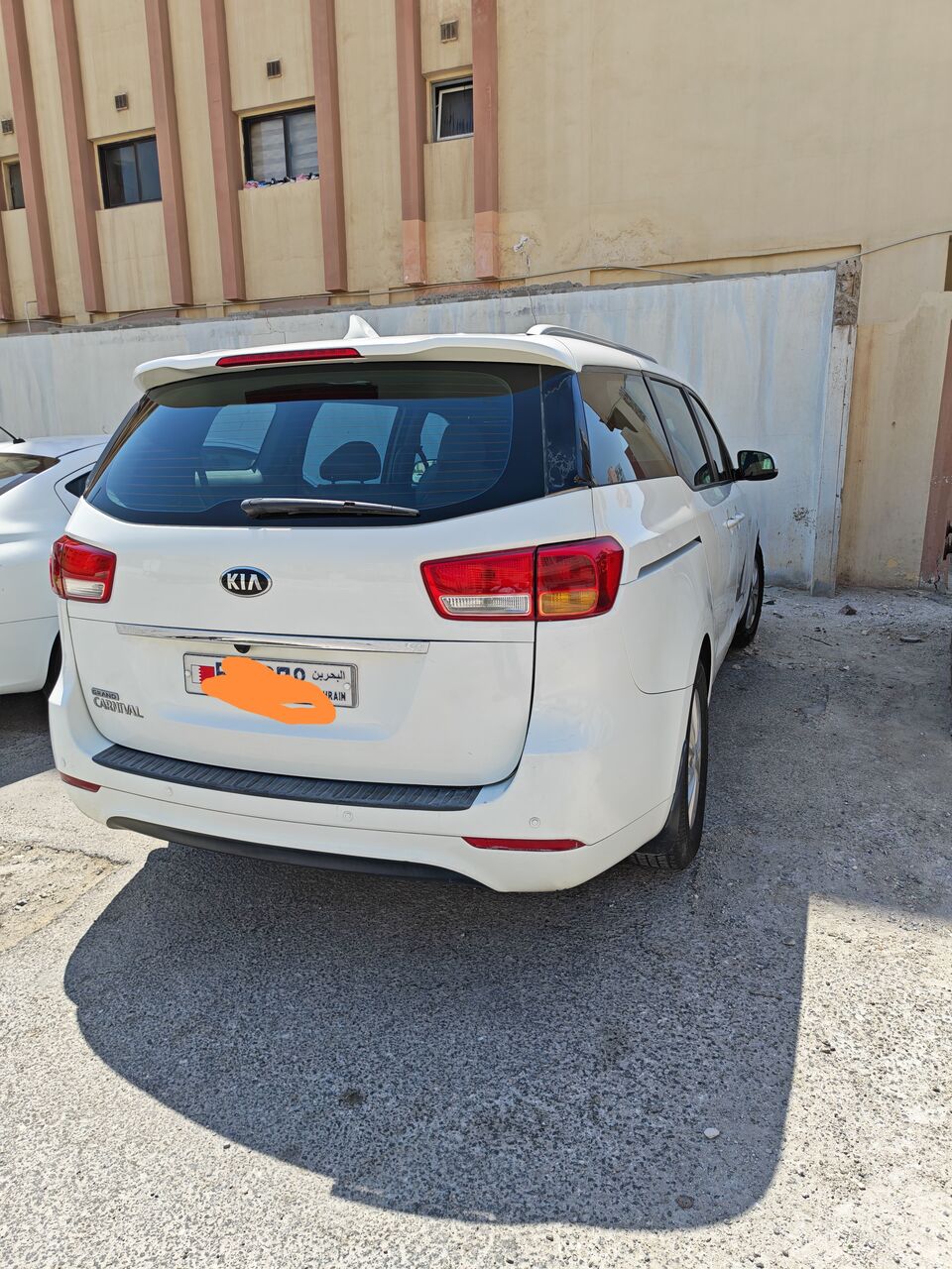 Juffair, Vehicles, Cars & Trucks , BHD 2800,  Kia Carnival,  2016,  Automatic,  289 KM,