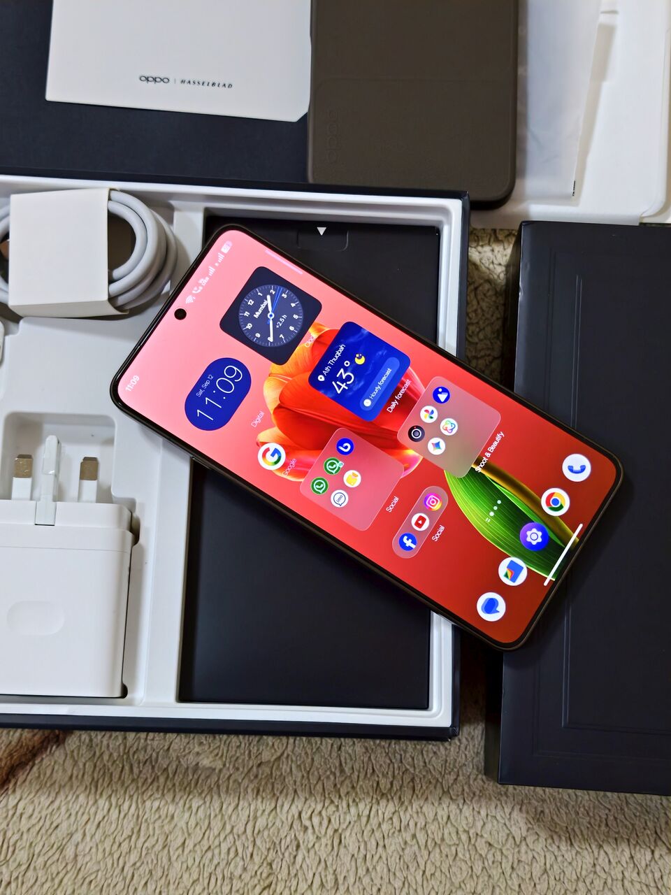 Dammam, Mobile Phones, SAR 5650,  OPPO FIND X9 ULTRA(Global Version)