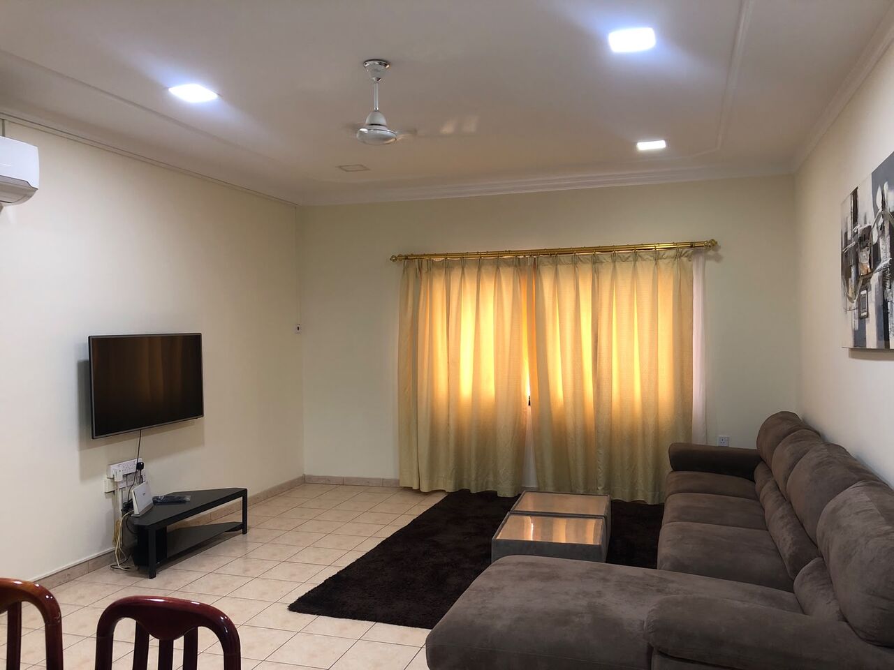 Juffair, Apartments, Flats, Houses & Villas, BHD 320/month,  Furnished,  2 BR,  Spacious , With 2 Balcony, Near Oasis Mall