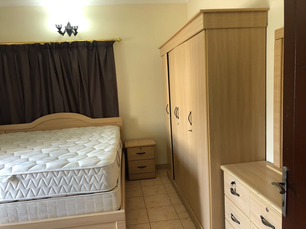 Juffair, Apartments, Flats, Houses & Villas, BHD 320/month,  Furnished,  2 BR,  Spacious , With 2 Balcony, Near Oasis Mall