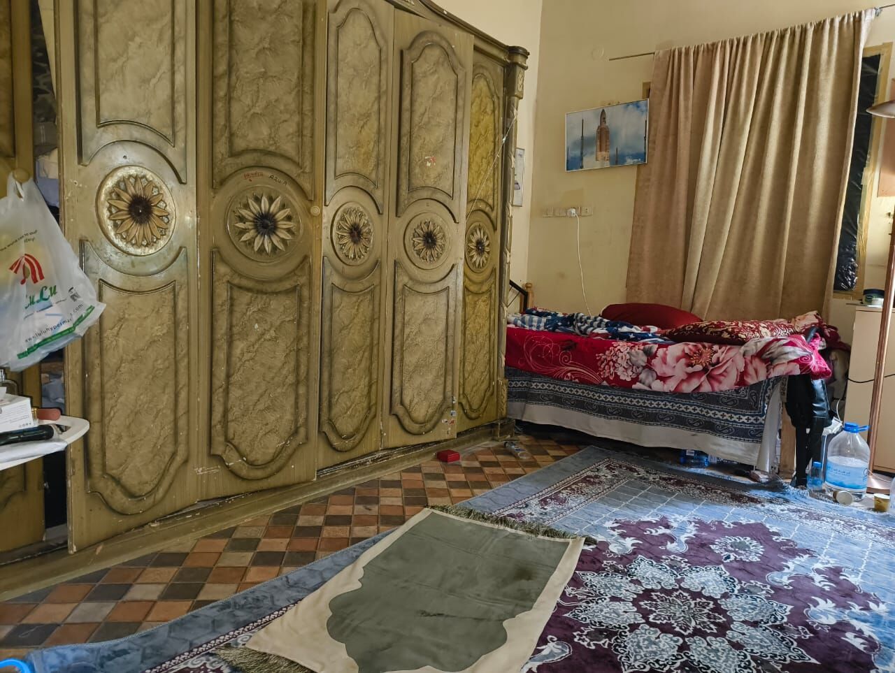 Al Wizarat, Rooms for Rent, SAR 600/month,  Furnished,  Bed Space Available For Rent.