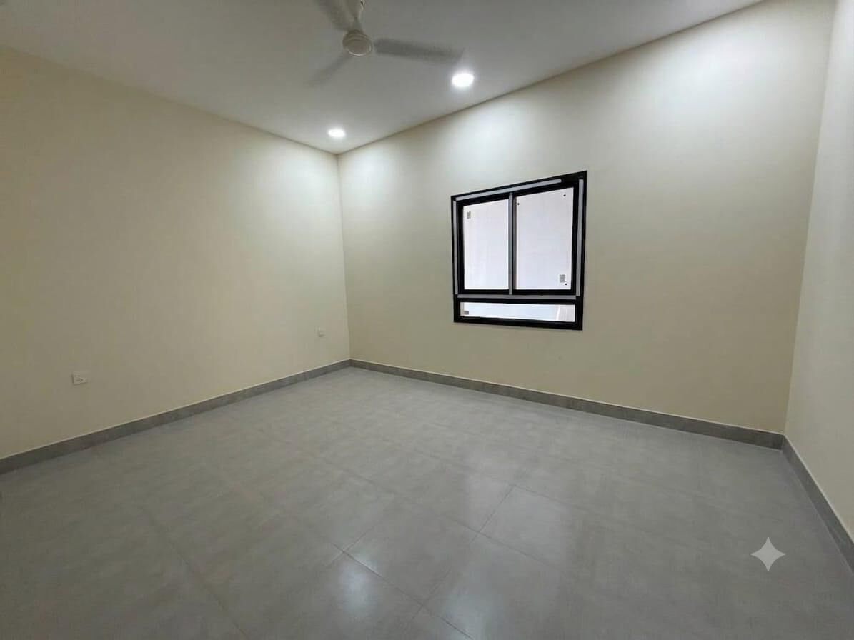 Jid Ali, Apartments, Flats, Houses & Villas, BHD 300/month,  3 BR,  @3BATHROOM Hall Kitchen With Electricity Car Parking Brand New Building