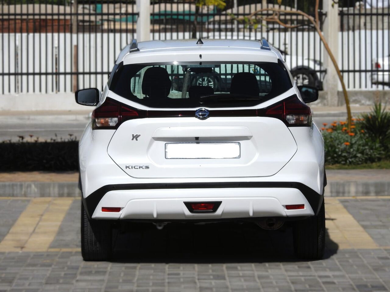 Manama, Vehicles, Cars & Trucks , BHD 4600,  Nissan Kicks,  2022,  Automatic,  61000 KM,   SV  MODEL, SINGLE OWNER USED, EXCELLENT CONDITION FOR SALE