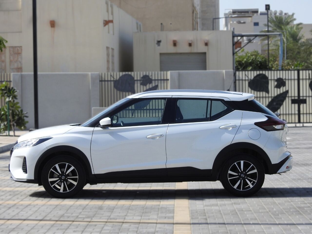 Manama, Vehicles, Cars & Trucks , BHD 4600,  Nissan Kicks,  2022,  Automatic,  61000 KM,   SV  MODEL,SINGLE OWNER USED, FOR SALE