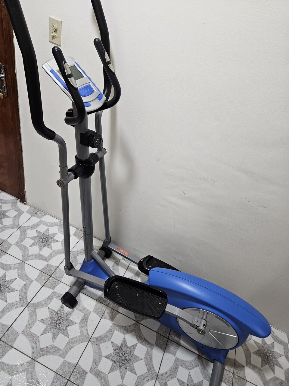 Khobar, Sporting Goods, SAR 500,  Magnetic Manual Eleptical Trainer