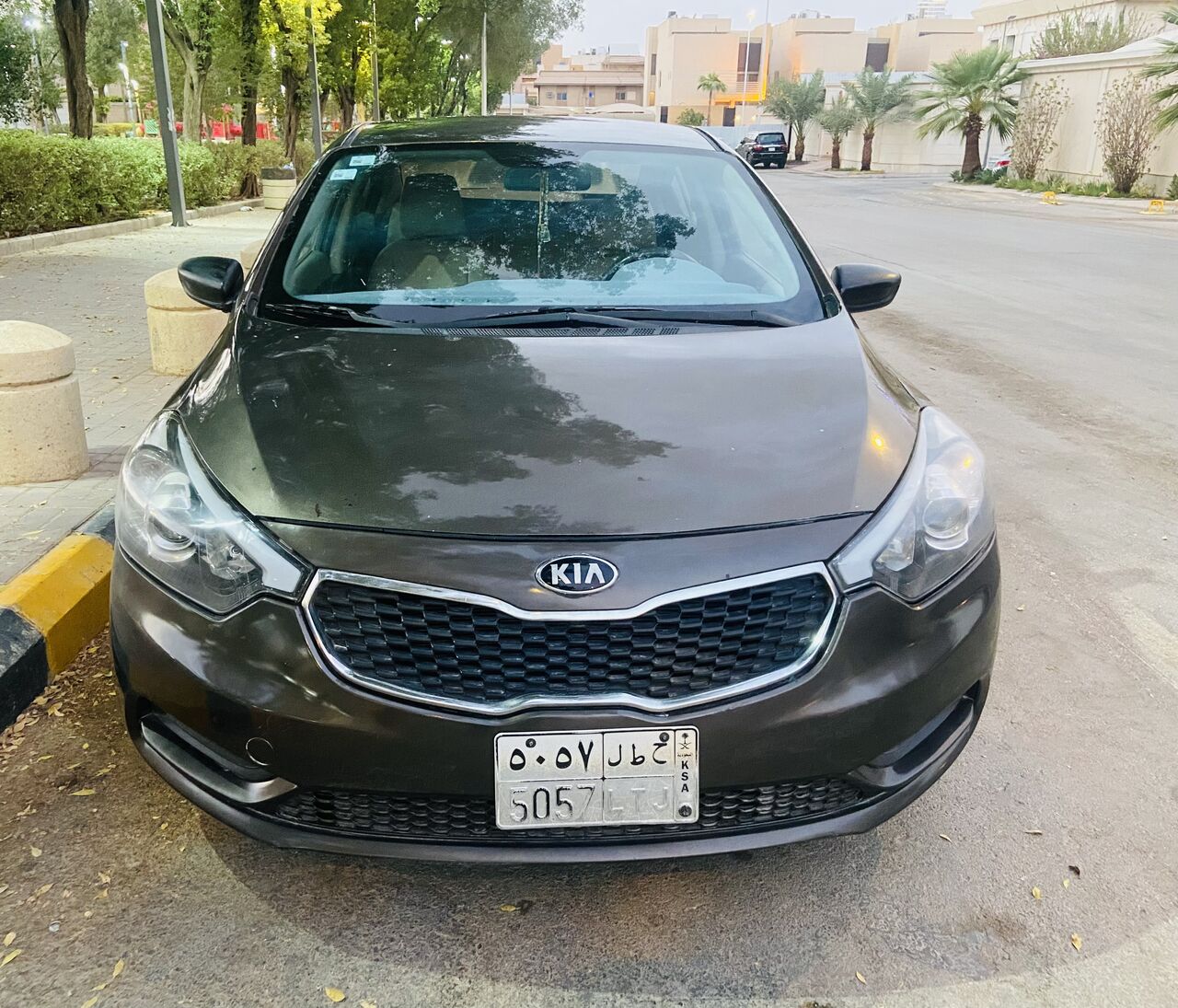 Riyadh, Vehicles, Cars & Trucks , SAR 19,  Kia Cerato. &  Kia Sportage,  2015,  Automatic,  240000 KM,  Kia Car For Sale