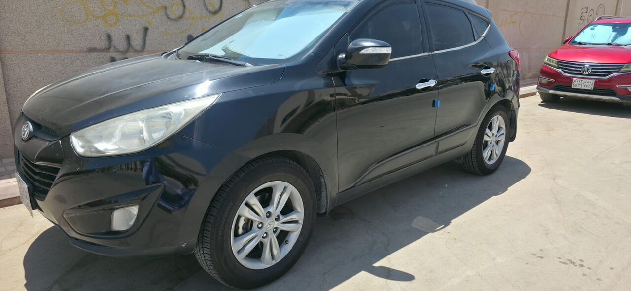 Al Yarmouk, Vehicles, Cars & Trucks , SAR 28000,  Hyundai Tucson,  2013,  Automatic,  236000 KM,  SAR 28000, , , , , &ndash; For Sale - Yarmouk, Riyadh