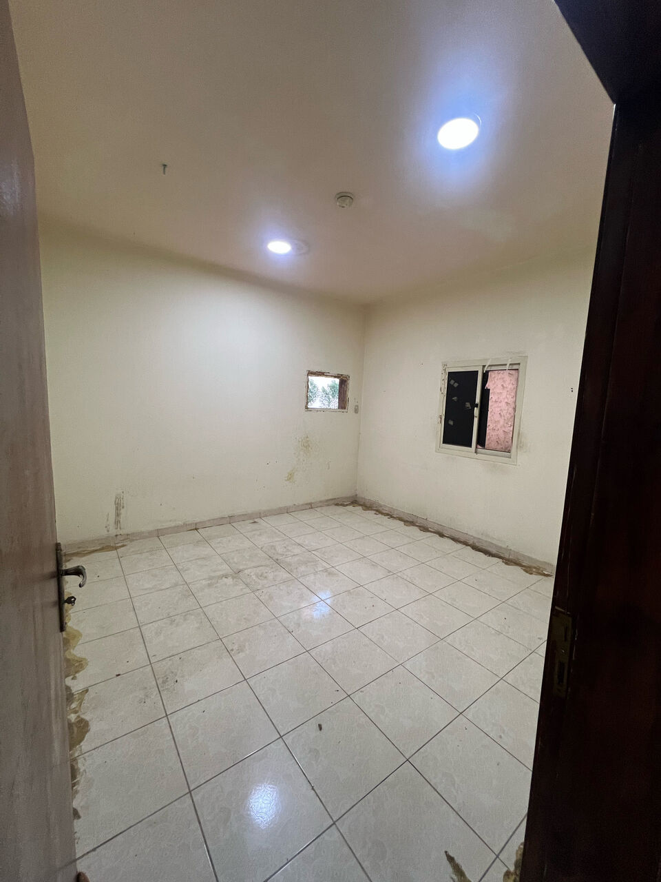 Jubail, Apartments, Flats, Houses & Villas, SAR 18500/year,  2 BR,  2BHK Flat Available September 13 Onwards