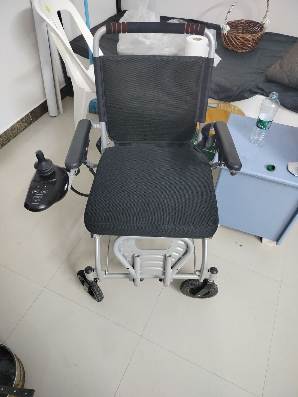 Al Mounsiyah, Appliances, SAR 2000,  Smart Relax Electric Wheelchair
