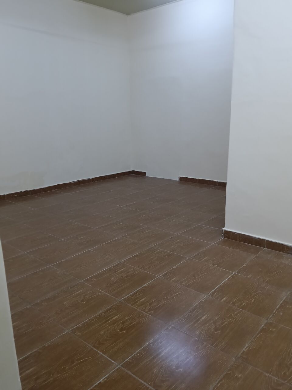 Salmaniya, Apartments, Flats, Houses & Villas, BHD 190/month,  1 BR,  1 Bedroom Unfurnished Flat For Rent With Ewa Unlimited