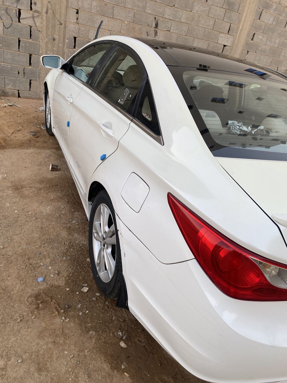Tabuk City, Vehicles, Cars & Trucks , SAR 21000,  Hyundai Sonata,  2011,  Automatic,  352080 KM,    , SAR 21000