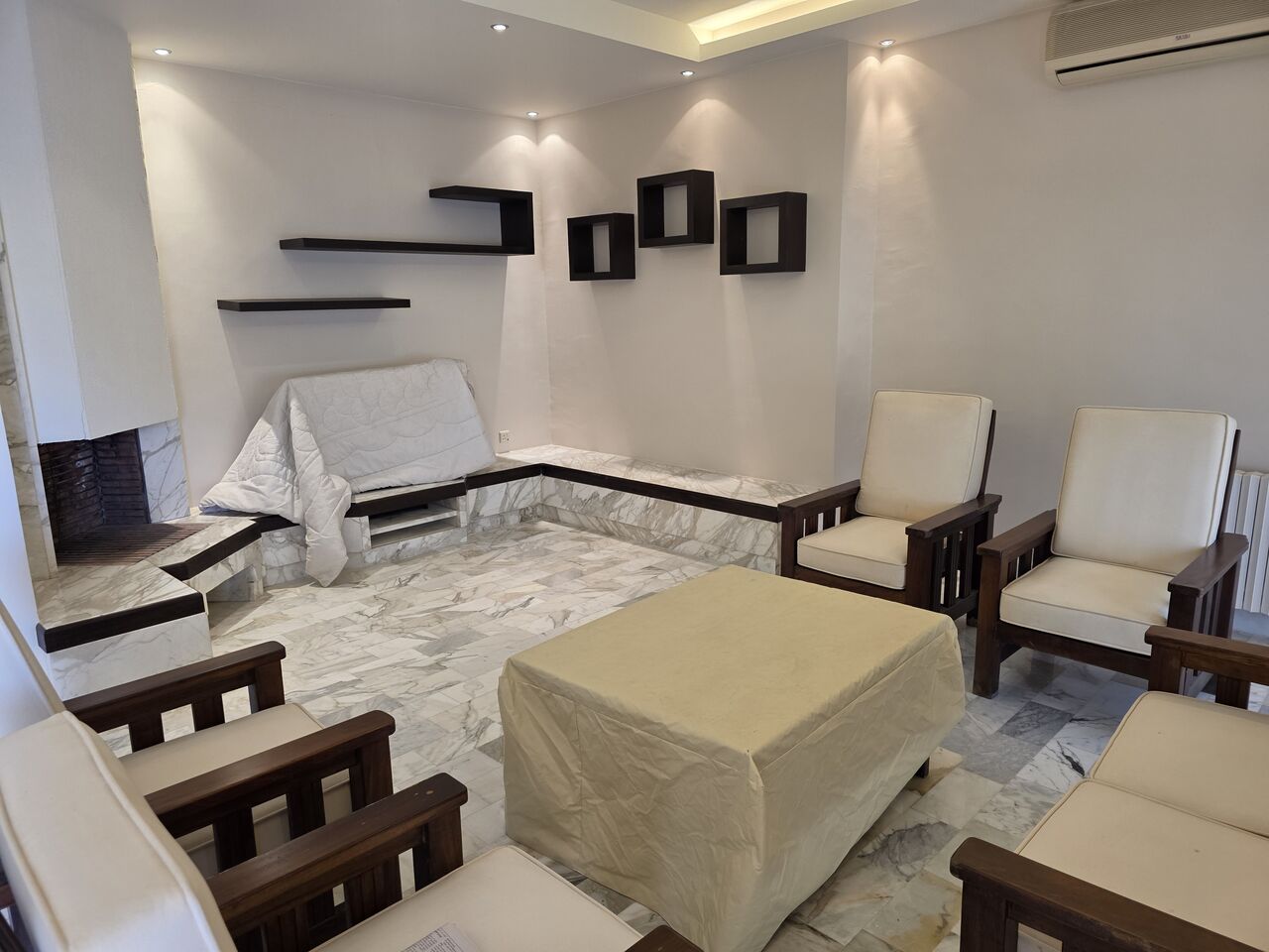 Amman, Apartments, Flats, Houses & Villas, JOD 20000/year,  Furnished,  3 BR,  Deplux Fully Furnished 3B Apart With Terrace In Um Uthaina 00962777688956