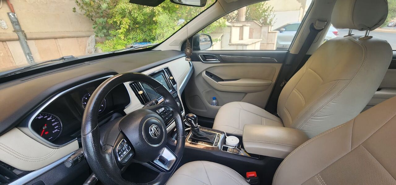 Jeddah, Vehicles, Cars & Trucks , SAR 27000,  MG RX5 AWD,  2019,  Automatic,  93800 KM,    Model For Sale