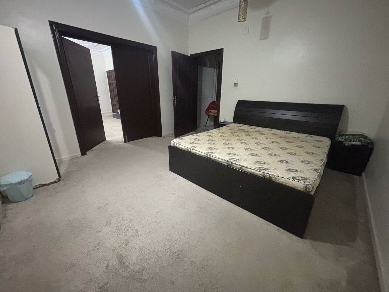 Jeddah, Rooms for Rent, SAR 1100/month,  Room Available For Small Family / Executive Bachelor