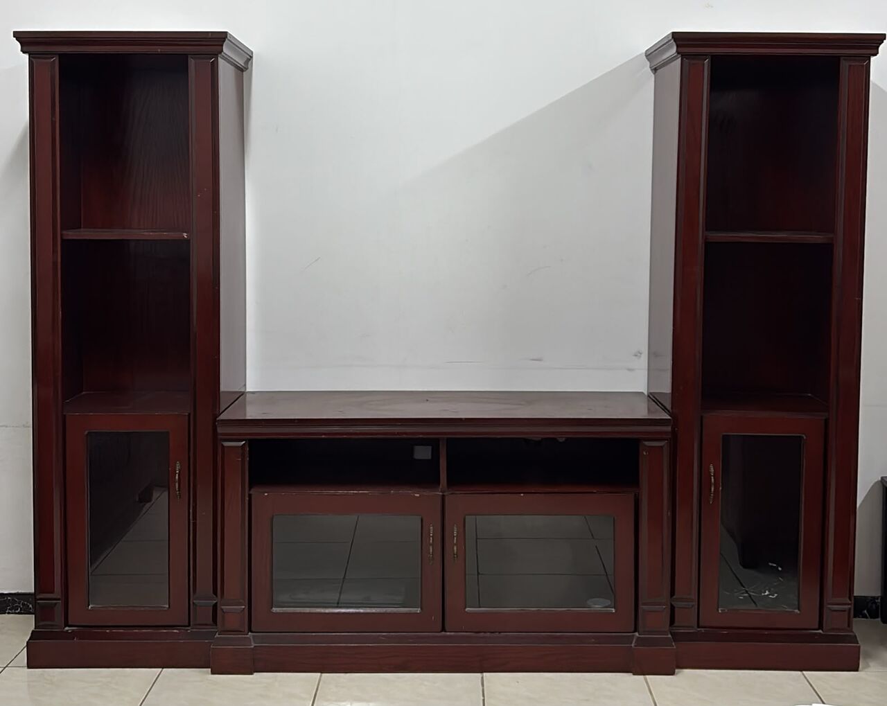 Jeddah, Furniture, SAR 500,  TV Cabinet With Side Cupboards