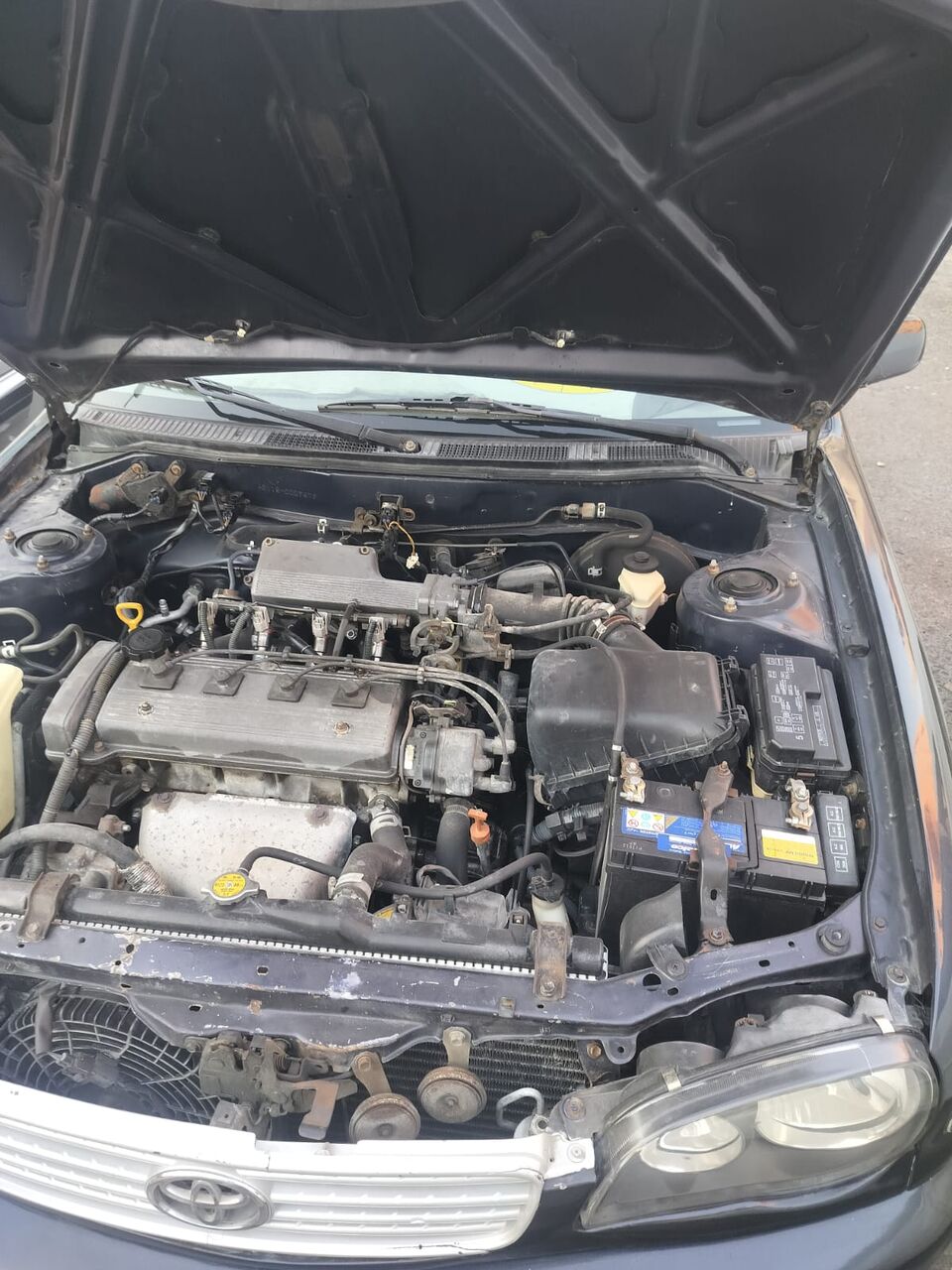 Manama, Vehicles, Cars & Trucks , BHD 825,  Toyota Corolla,  2000,  Automatic,  225769 KM,  Insurance One Year, Passing One Year
