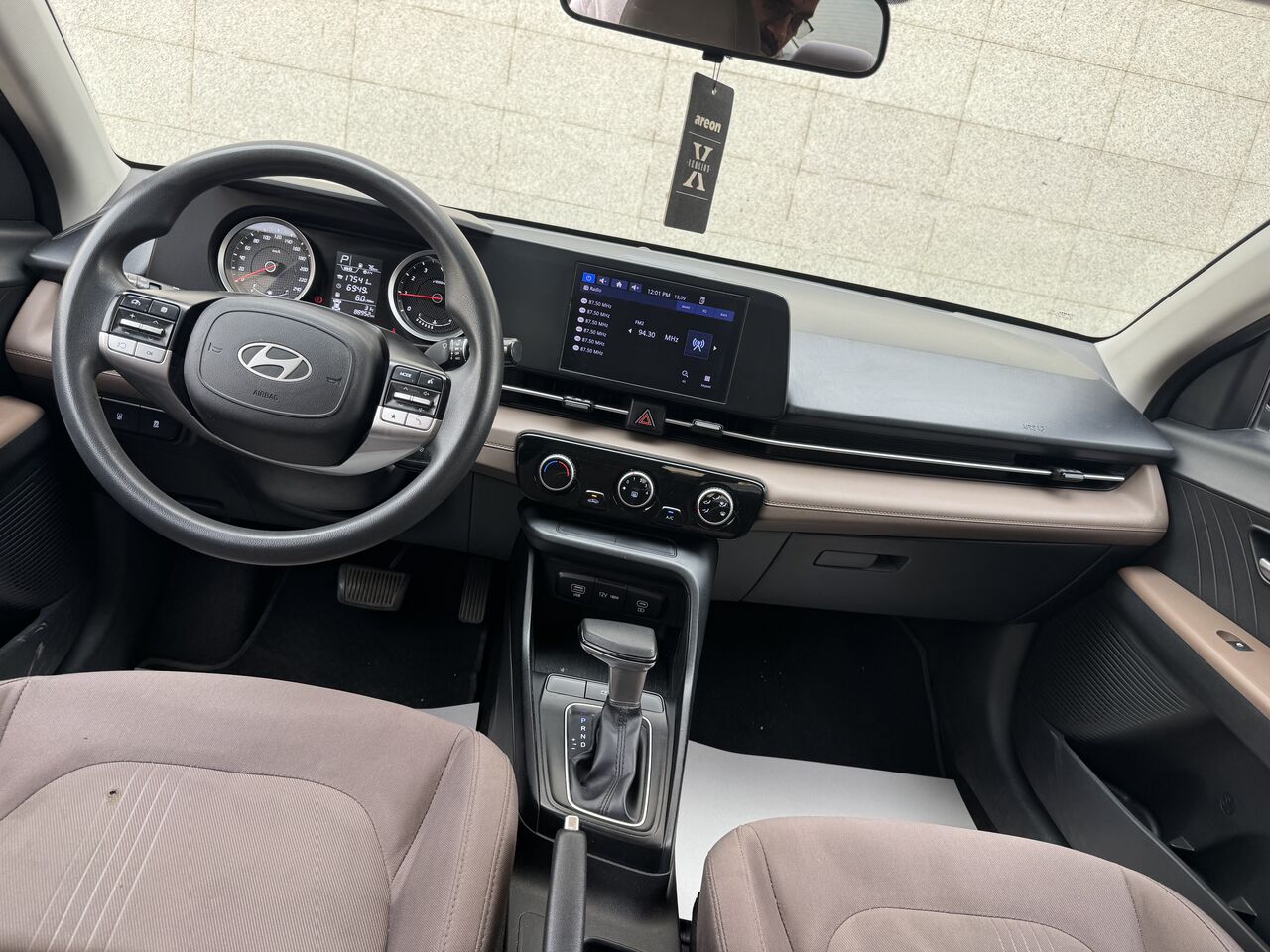 Jeddah, Vehicles, Cars & Trucks , SAR 42500,  Hyundai Accent,  2024,  Automatic,  87000 KM,  Good Condition