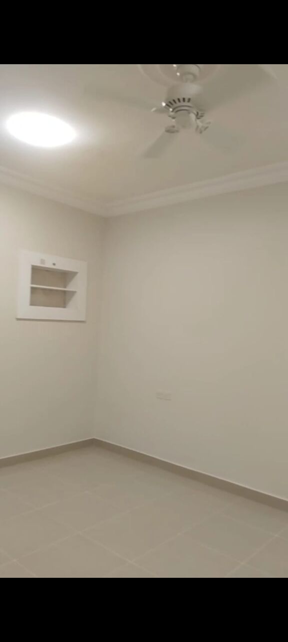 Al Salam, Apartments, Flats, Houses & Villas, SAR 48000/year,  4 BR,  Family Villa 2nd Floor With Outside 1 Gest Room And 4 Beadrooms 3 Bath Open Plying Area