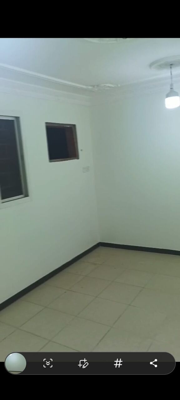 Al Naseem, Apartments, Flats, Houses & Villas, SAR 28000/year,  3 BR,  Family Apartment 3 Beadrooms Speciouse House Well Maintain Well Located