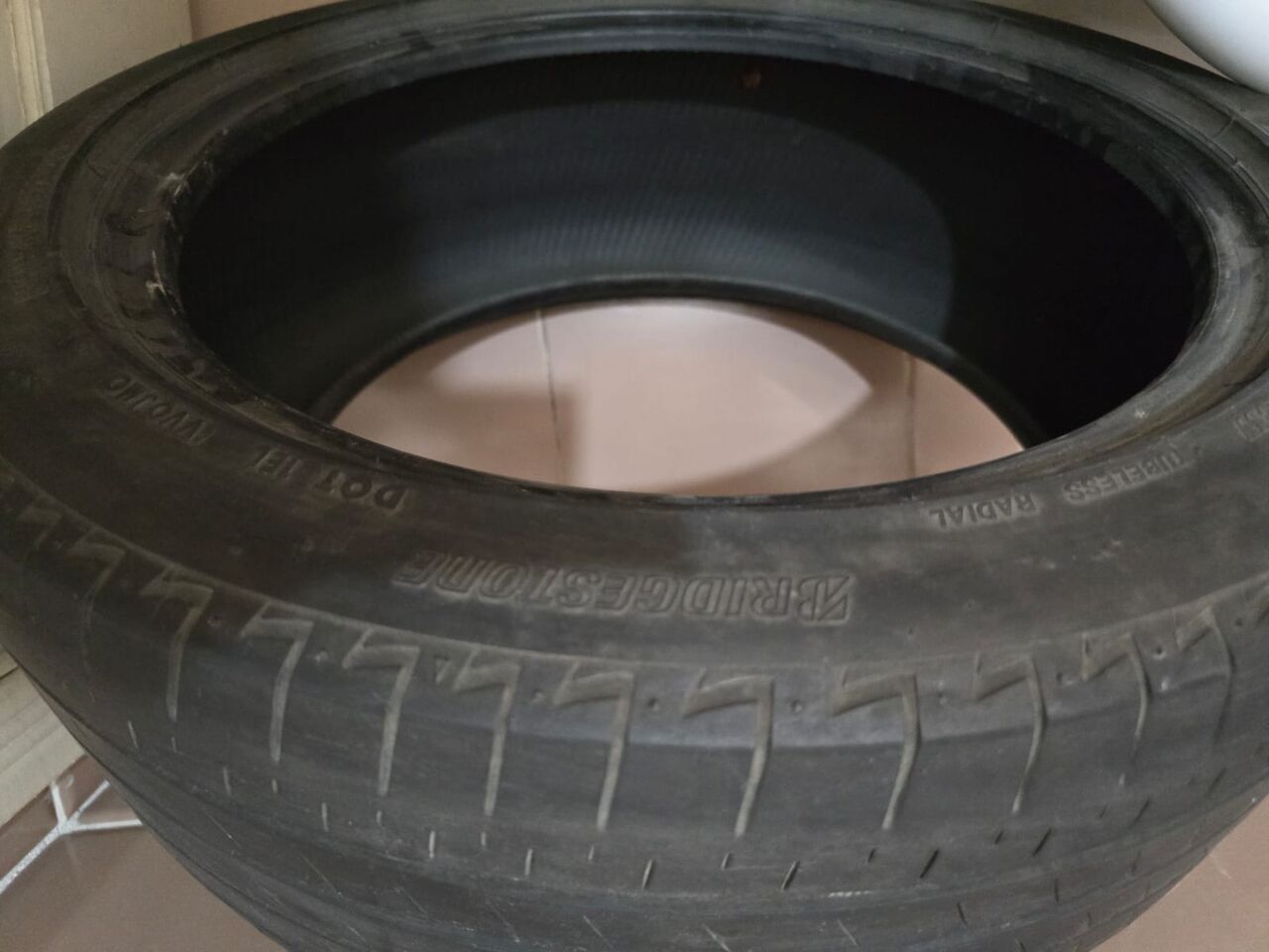 Al Aziziyah, Auto Parts, SAR 50,  Tyres 235/45/R18