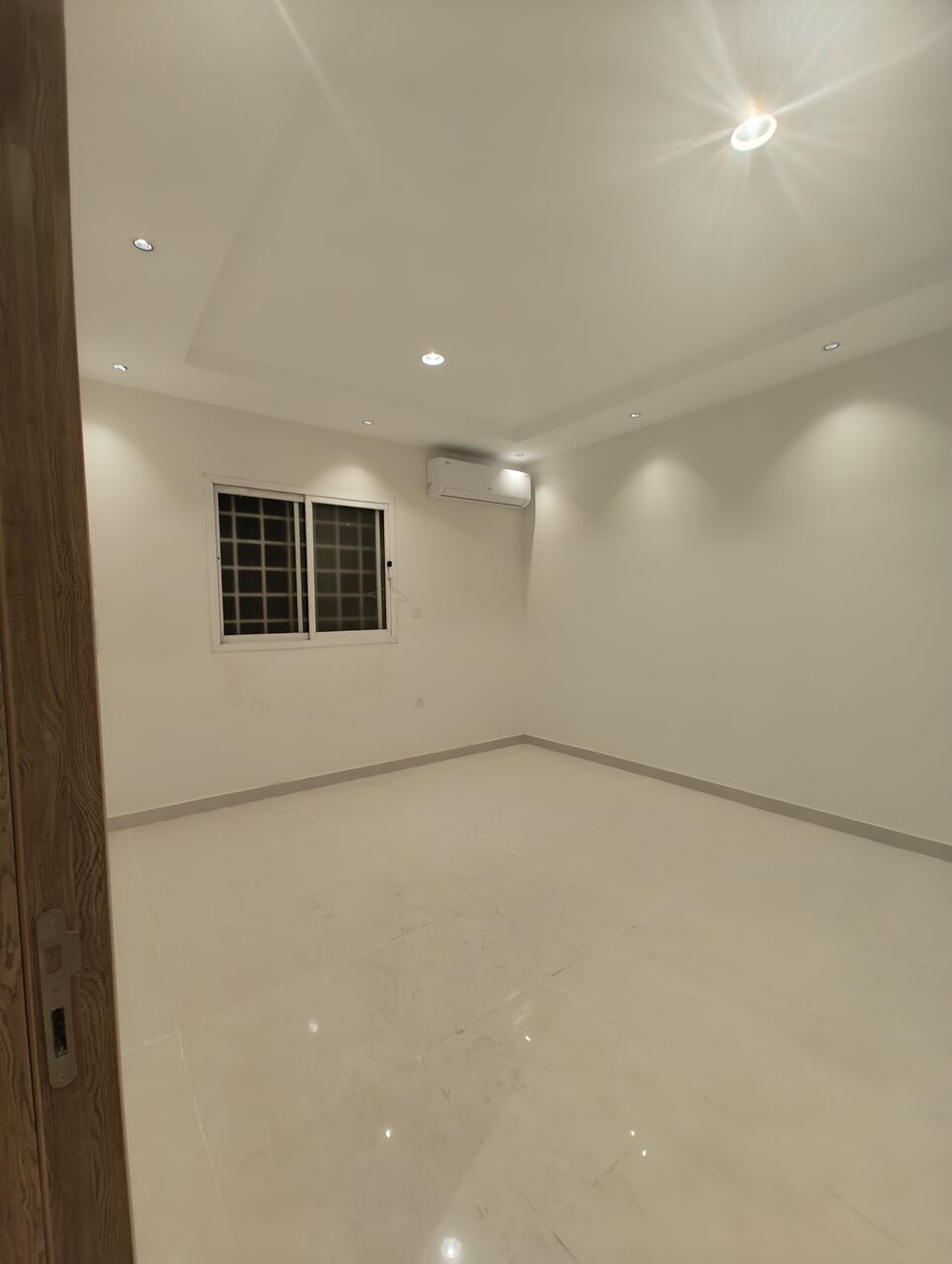 Al Wizarat, Apartments, Flats, Houses & Villas, SAR 55000/year,  4 BR,  4BHK Brand New Family Apartment Available In Al Wizarat Near Marriott Hotel