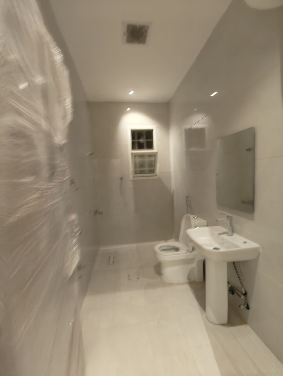 Al Wizarat, Apartments, Flats, Houses & Villas, SAR 55000/year,  4 BR,  4BHK Brand New Family Apartment Available In Al Wizarat Near Marriott Hotel