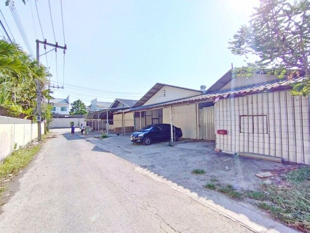 Bangkok, Villas, THB 17999,  101 Sq. Feet,  ใกล้วัดลาดบัวขาว วงแหวนกาญจนาภิเษ