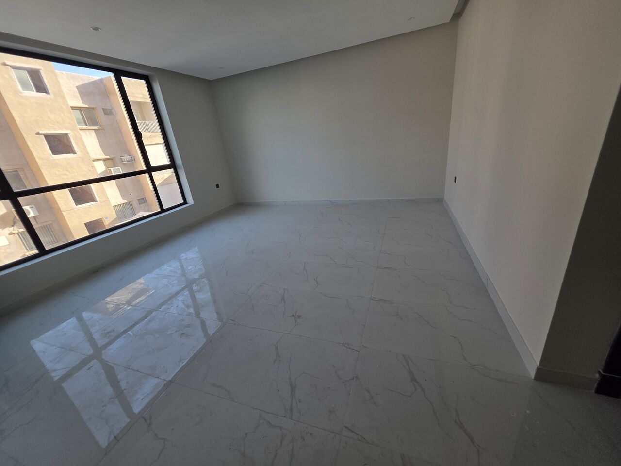 Segaya, Apartments, Flats, Houses & Villas, BHD 350/month,  Furnished,  3 BR,  BHD:350/month SEMI FURNISHED 3 BHK APARTMENT FOR RENT IN SEGAYA -: MUNEEB *35041493