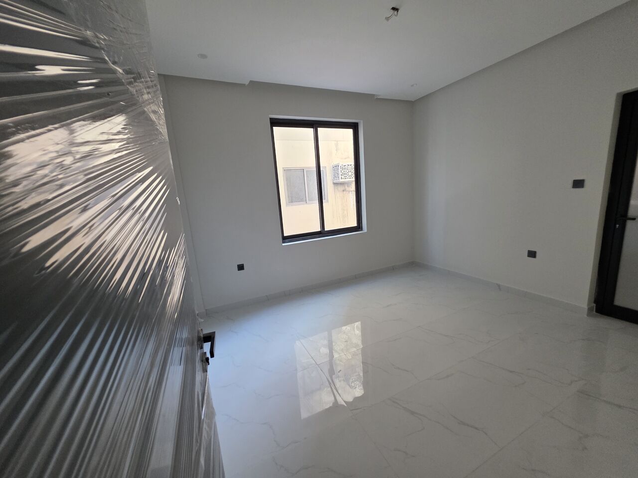 Segaya, Apartments, Flats, Houses & Villas, BHD 350/month,  Furnished,  3 BR,  BHD:350/month SEMI FURNISHED 3 BHK APARTMENT FOR RENT IN SEGAYA -: MUNEEB *35041493