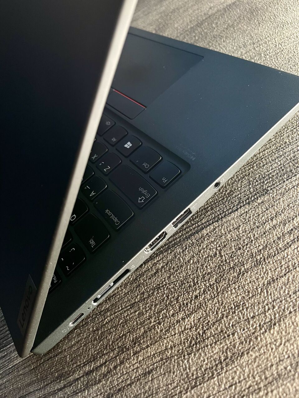 Riyadh, Computers, SAR 1750,  LENOVO THINKPAD    T14S