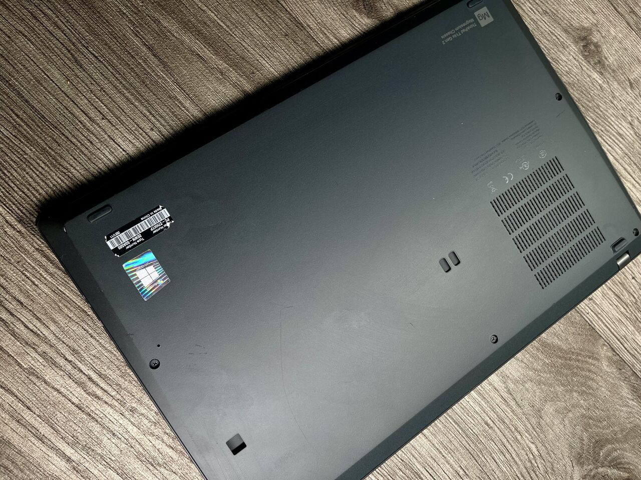 Riyadh, Computers, SAR 1750,  LENOVO THINKPAD    T14S