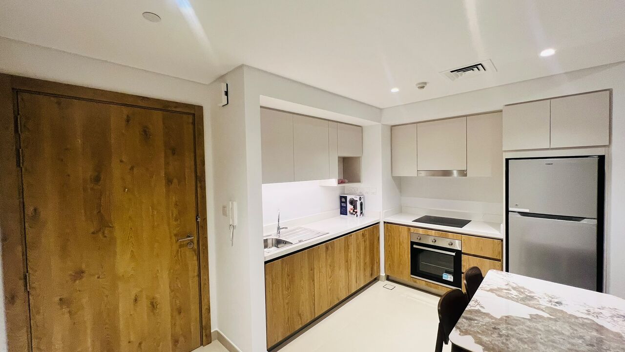 Manama, Apartments, Flats, Houses & Villas, BHD 520/month,  Furnished,  1 BR,  Sea View Apartment For Rent In Marassi Al Bahrain