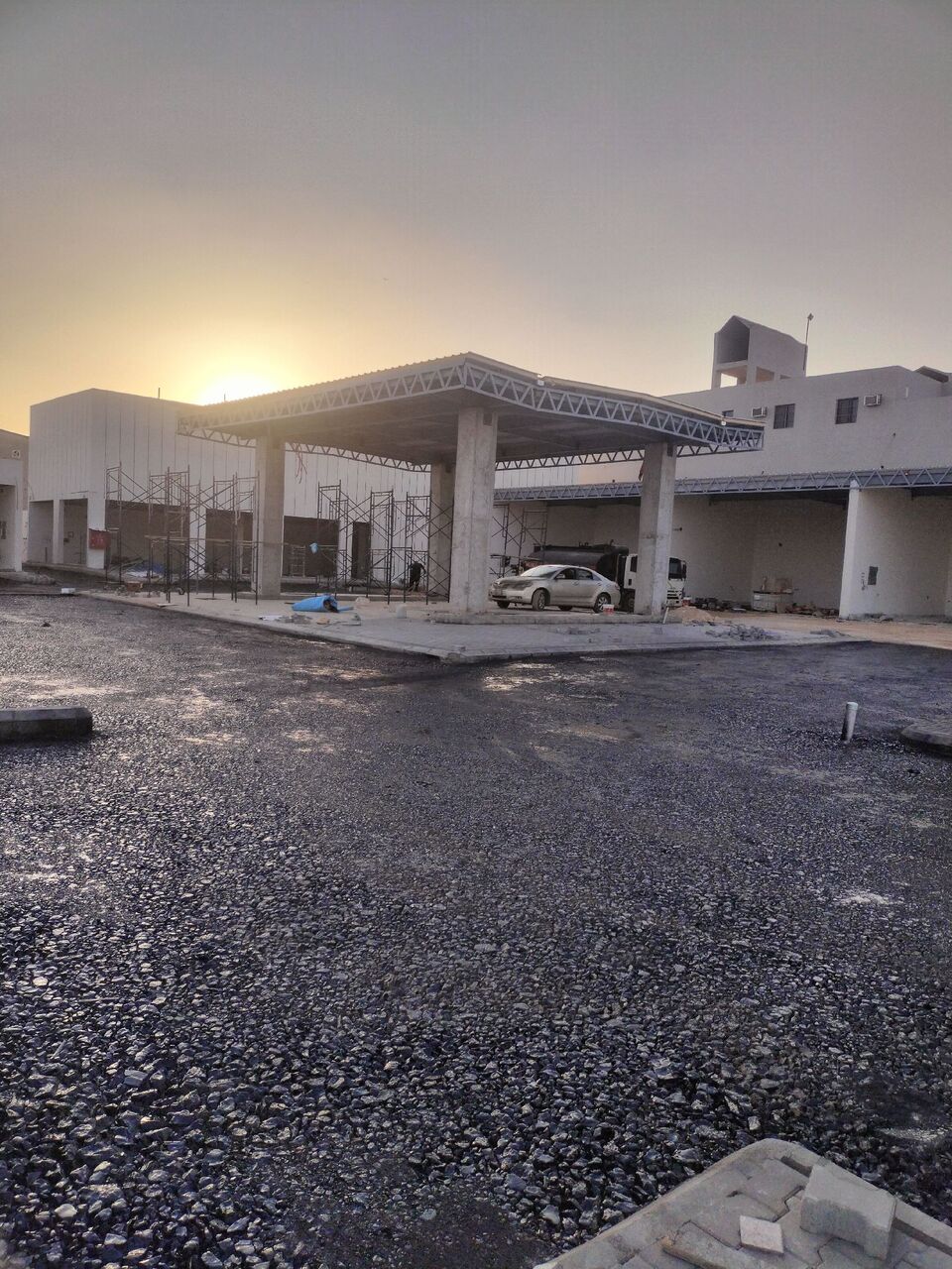 Riyadh, Construction, For Any Kind Of Compaction Asphalt Concrete Or Others Constructions Contact Us.