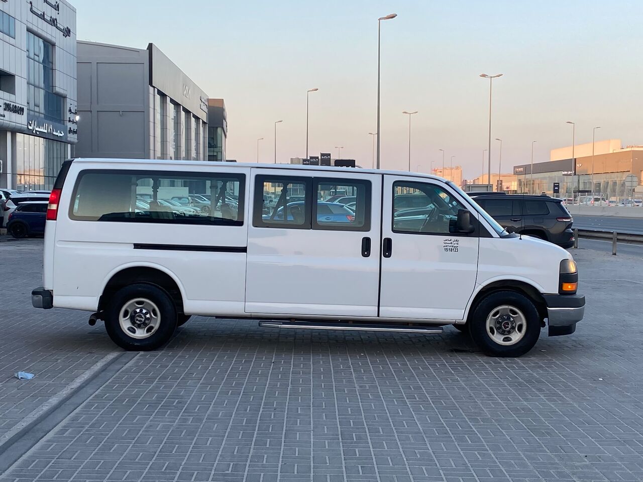 Manama, Vehicles, Cars & Trucks , BHD 6250,  GMC Savana,  2018,  Automatic,  188450 KM,    (White)