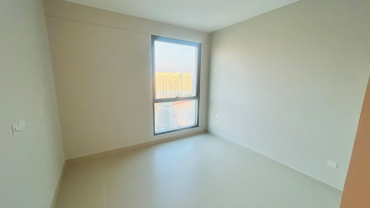 Sanabis, Apartments, Flats, Houses & Villas, BHD 225/month,  3 BR,  Unfurnished Apartment For Rent In Sanabis
