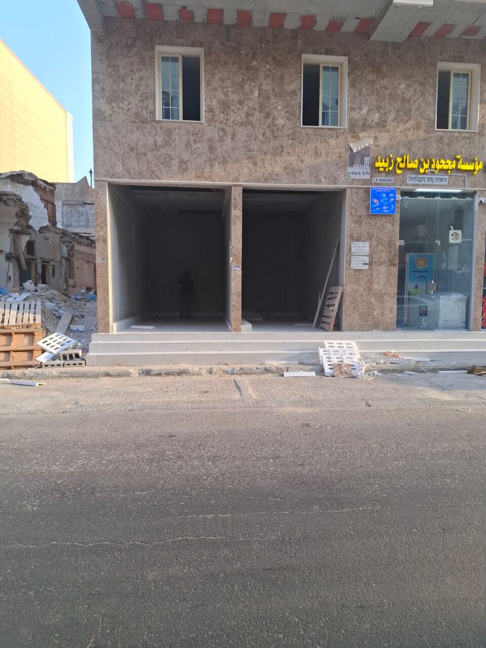 Al Jubail Al Balad, Apartments, Flats, Houses & Villas, SAR 40000/year,  1 BR,  20 Sq. Meter,  Shop For Rent @ City Center