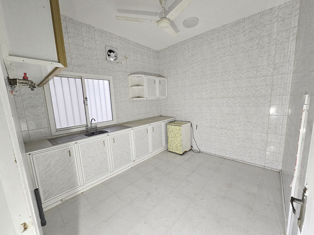 Sanabis, Apartments, Flats, Houses & Villas, BHD 160/month,  3 BR,  85 Sq. Meter,  3BHK Apartment In Sanabis For Family - EWA Excluded