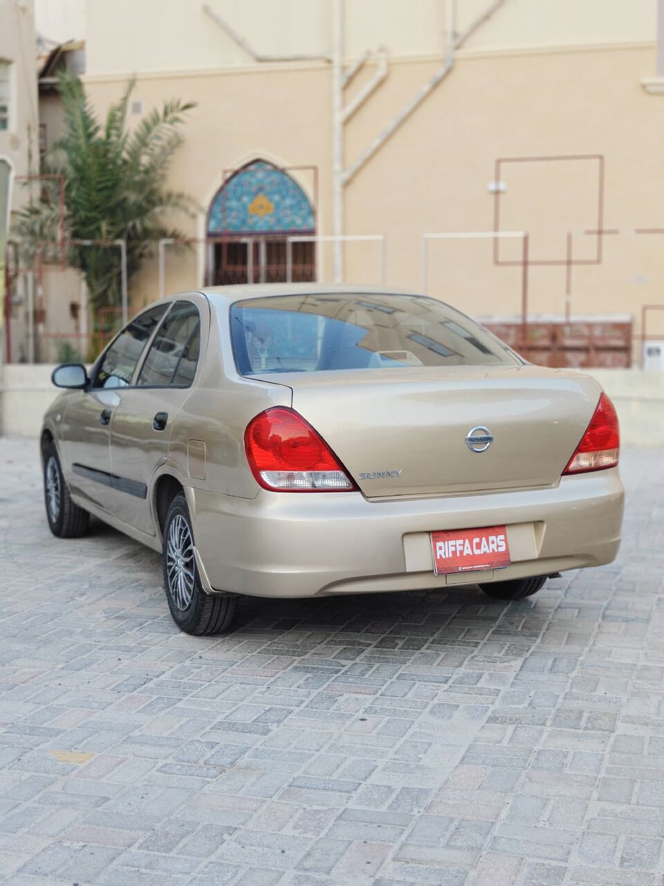Manama, Vehicles, Cars & Trucks , BHD 1400,  Nissan Sunny,  2011,  Automatic,  203262 KM,    MODEL