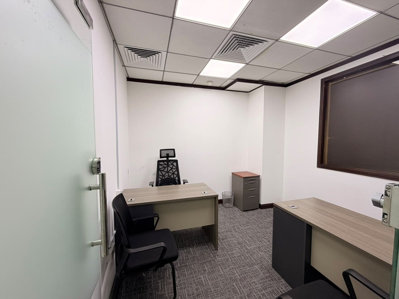 Dubai, Offices, AED 24000,  100 Sq. Feet,  OFFICE FOR RENT IN DUBAI &ndash; AED 24,000/-