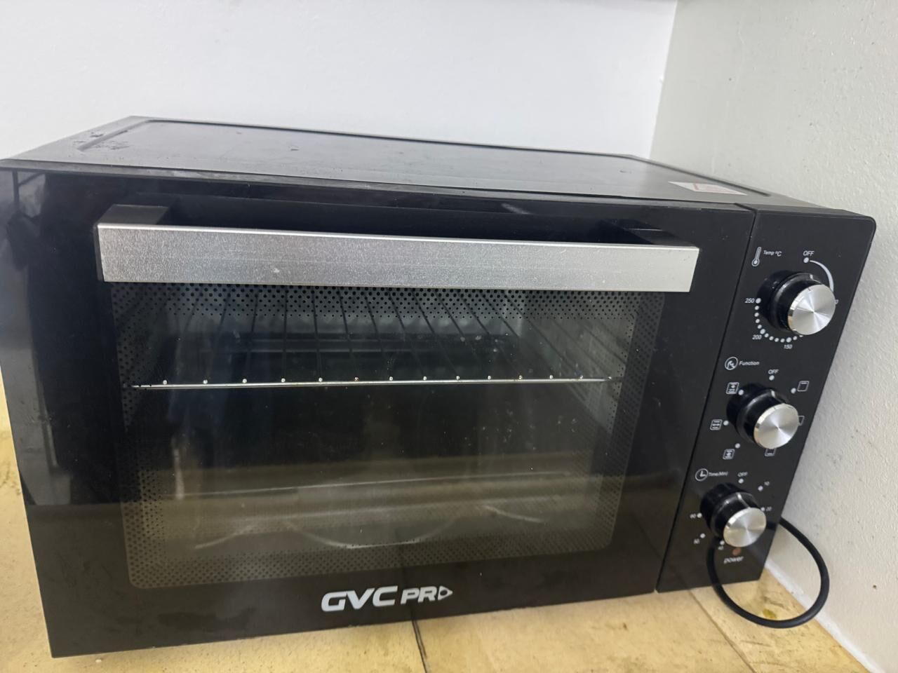 Dammam, Household Items, SAR 75,  Electric Oven -75 Riyals